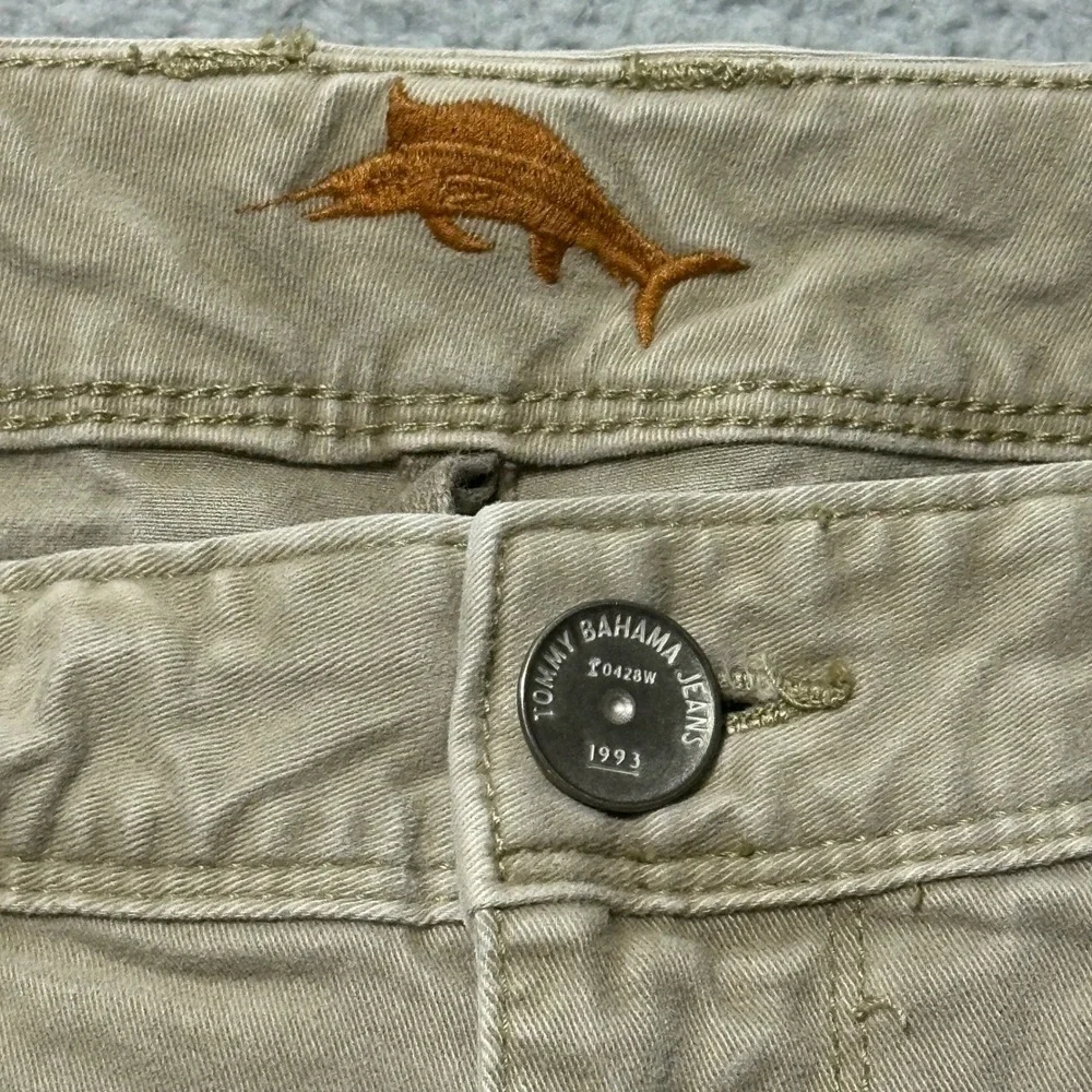 Tommy Bahama Jeans Mens 34x30 Khaki Cotton Stretch Pants Marlin‎ Logo